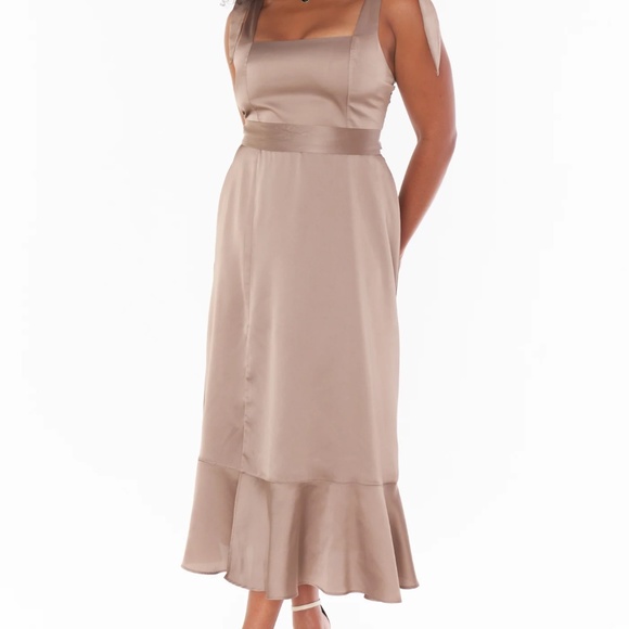 Claire Midi Dress - Picture 1 of 1
